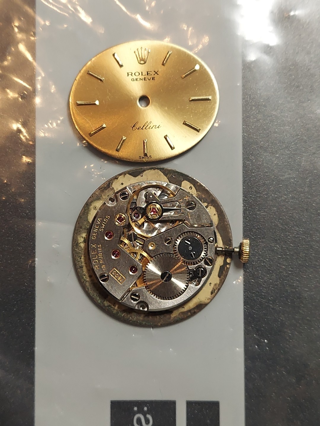 Rolex Cellini Cal 1600 Mens W.Movement 18 K Yellow Gold Dial Hands And Crown