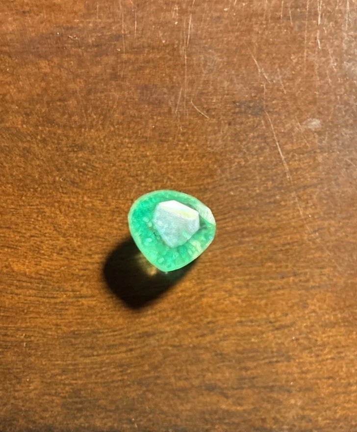 Loose Gemstone 10.90 Ct Natural Emerald Pear Shape Certified