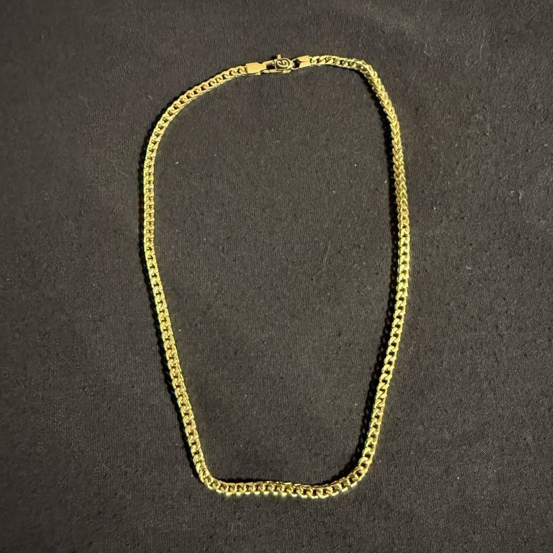 Gold Tone Curb Link Chain Necklace Lobster Clasp Metal No Stone