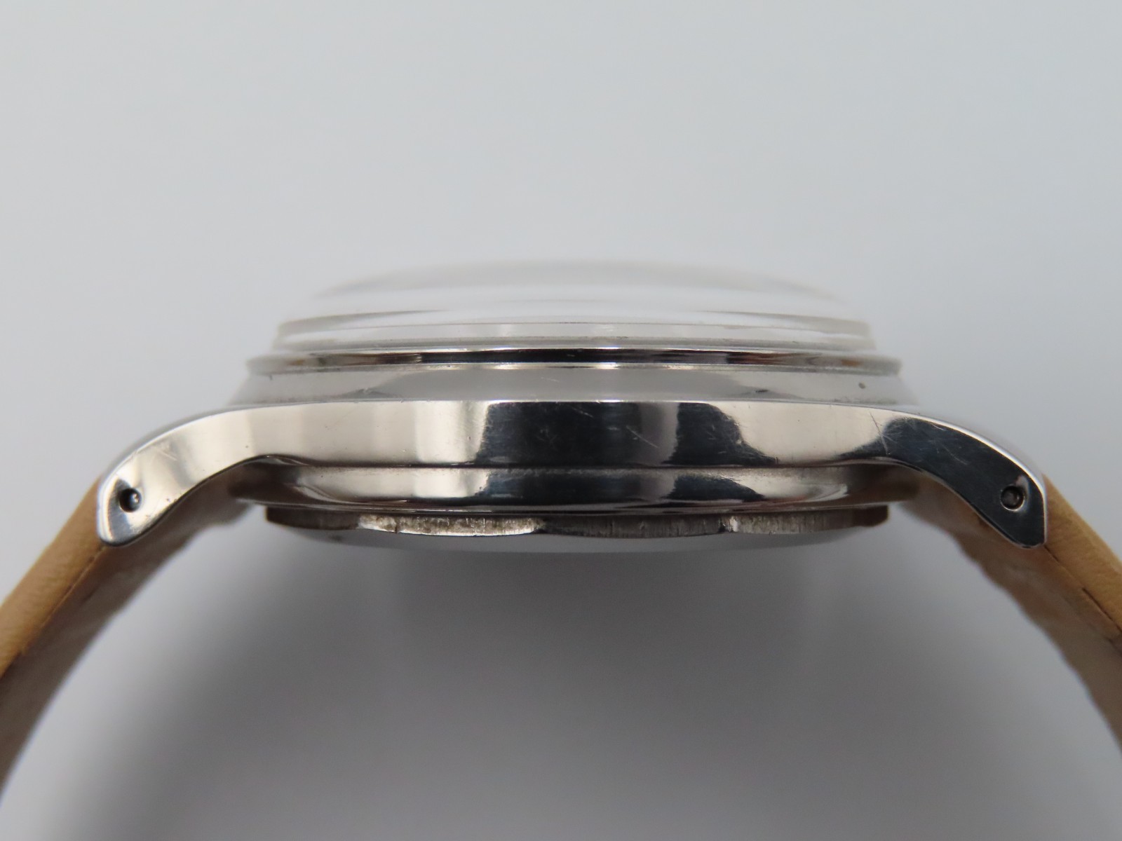 Universal Geneve Compax 22278 Manual 3 Register Chronograph Vintage Wristwatch