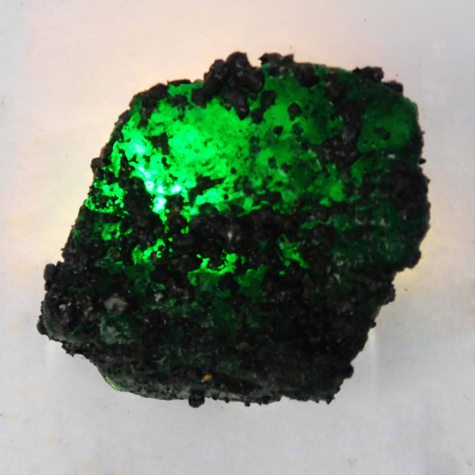 120 Ct Natural Emerald Huge Rough Earth Mined CERTIFIED Green Loose Gemstone