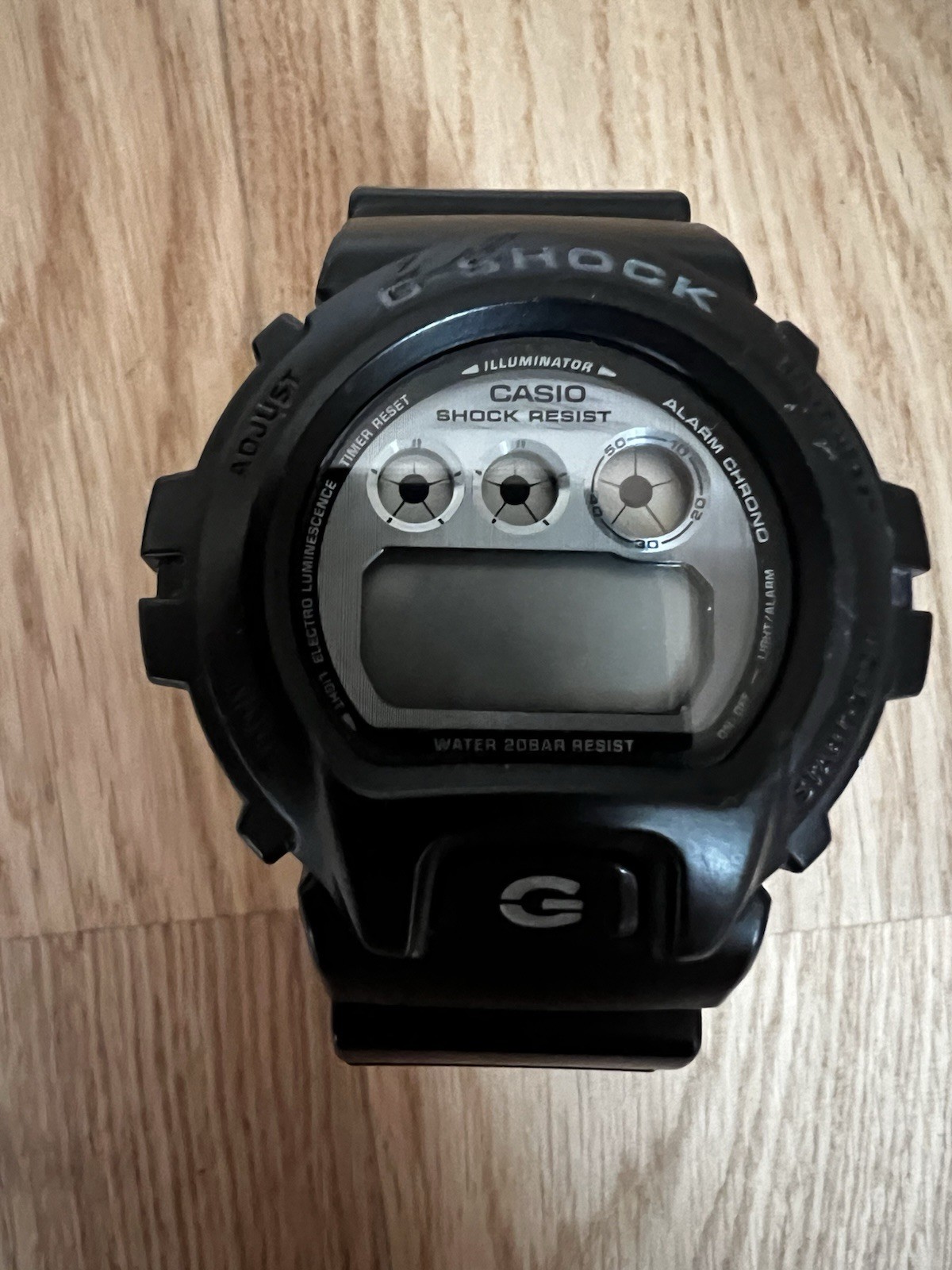 Pre-Owned Casio G-Shock DW-6900 Black Digital Watch – Box & Manual Included