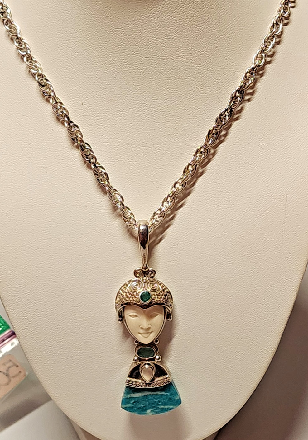 SAJEN Sterling Green Apatite 23″ Necklace & Matching 1.5″Earring Demi Parure
