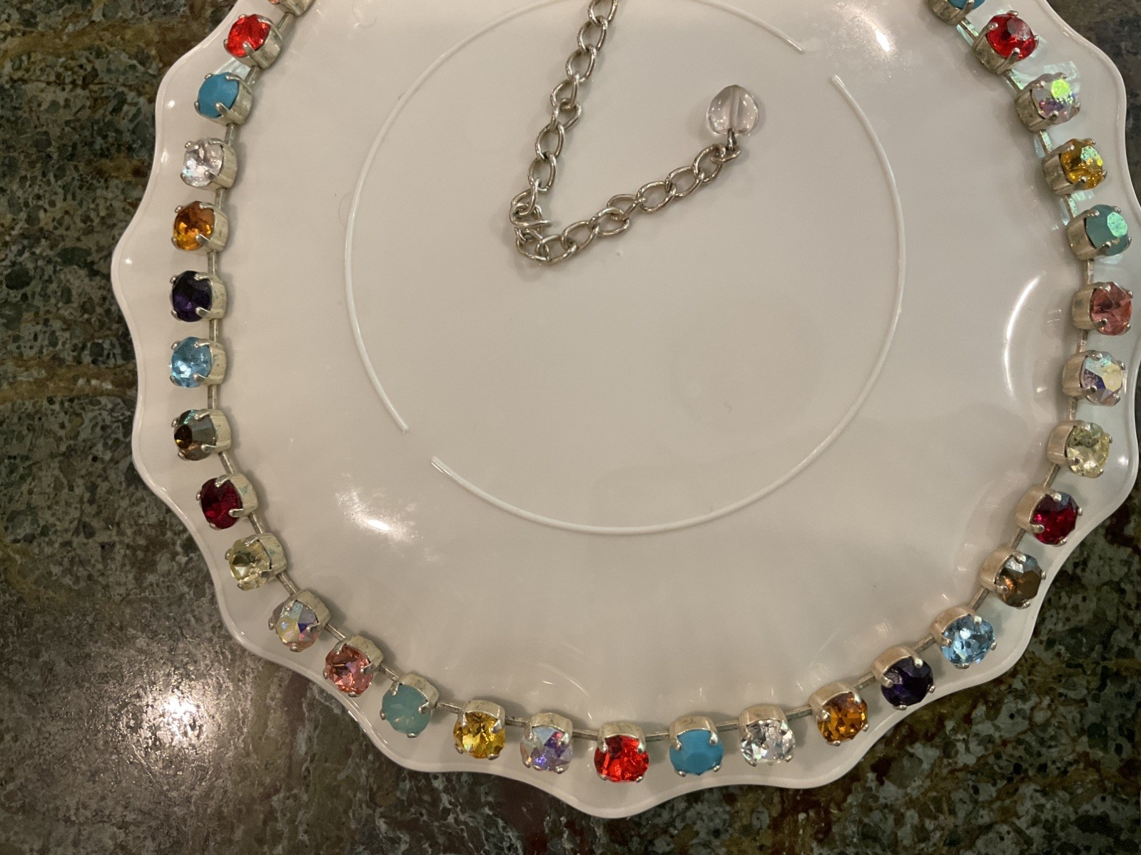 NOT (SABIKA) MULTI-COLOR CUT CRYSTAL NECKLACE