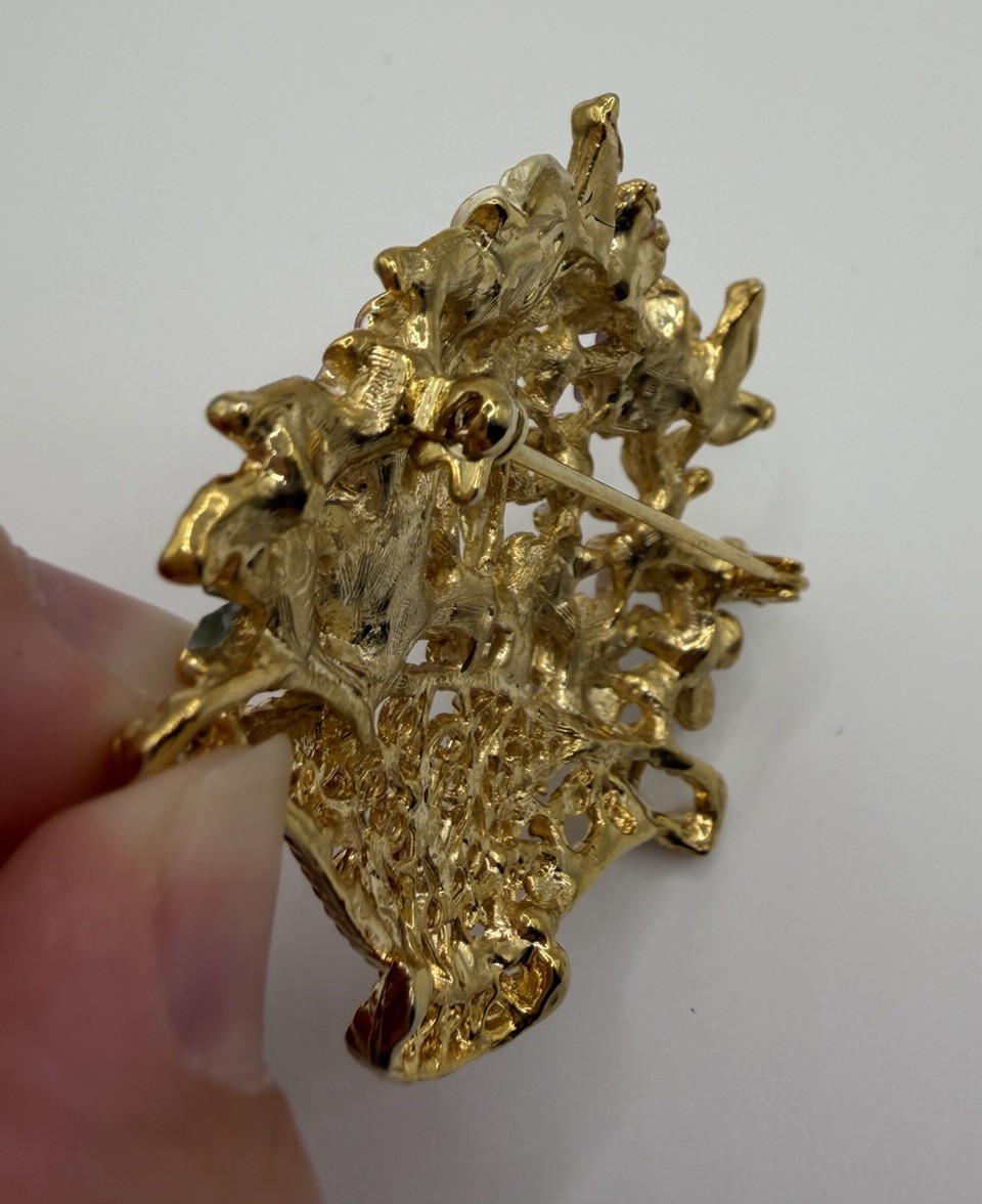 Vintage Gold Tone Filigree Flower Basket Brooch Pastel Enamel Spring Floral Pin