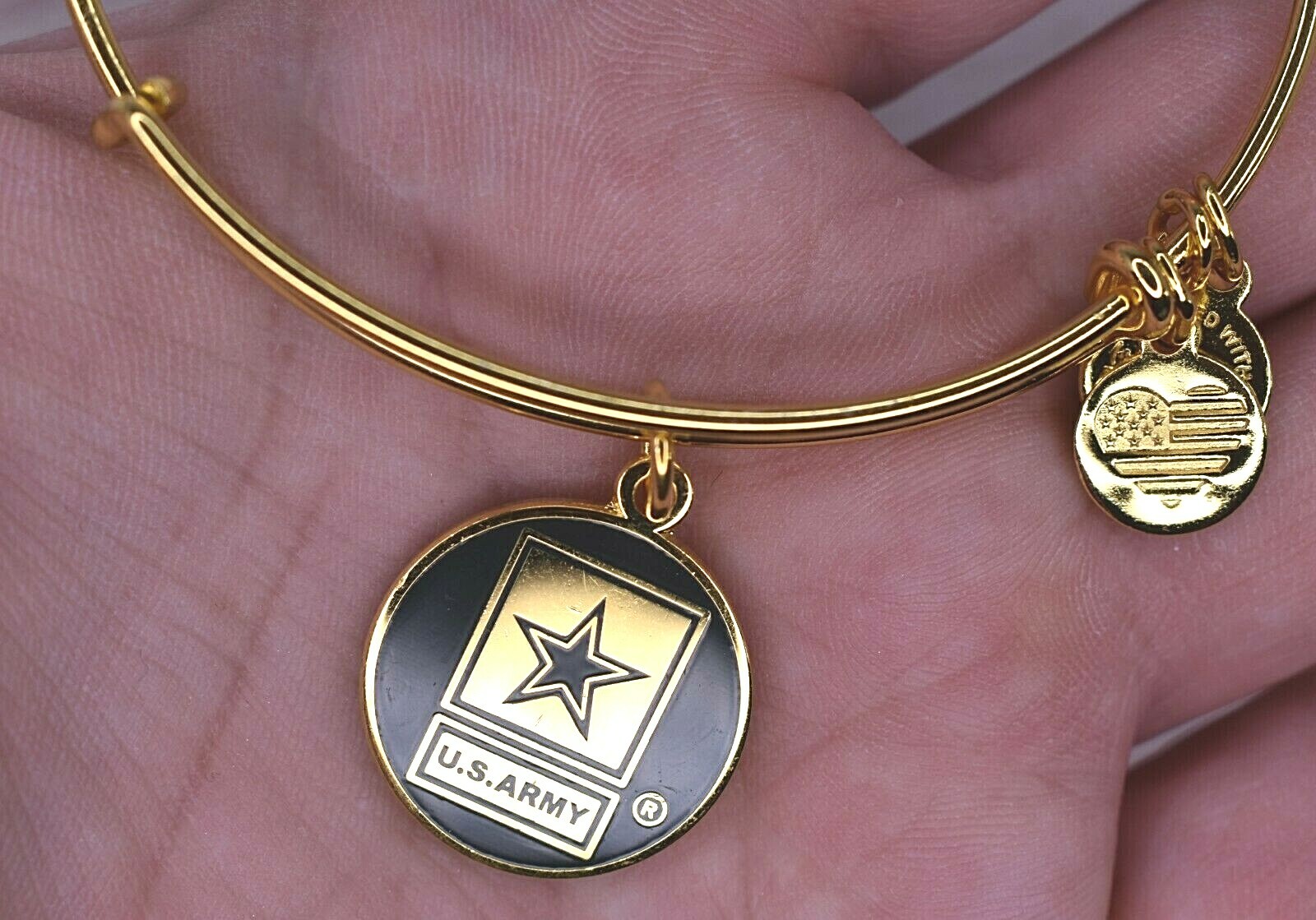 NEW NWT Alex and Ani US Army Shiny Gold Bracelet