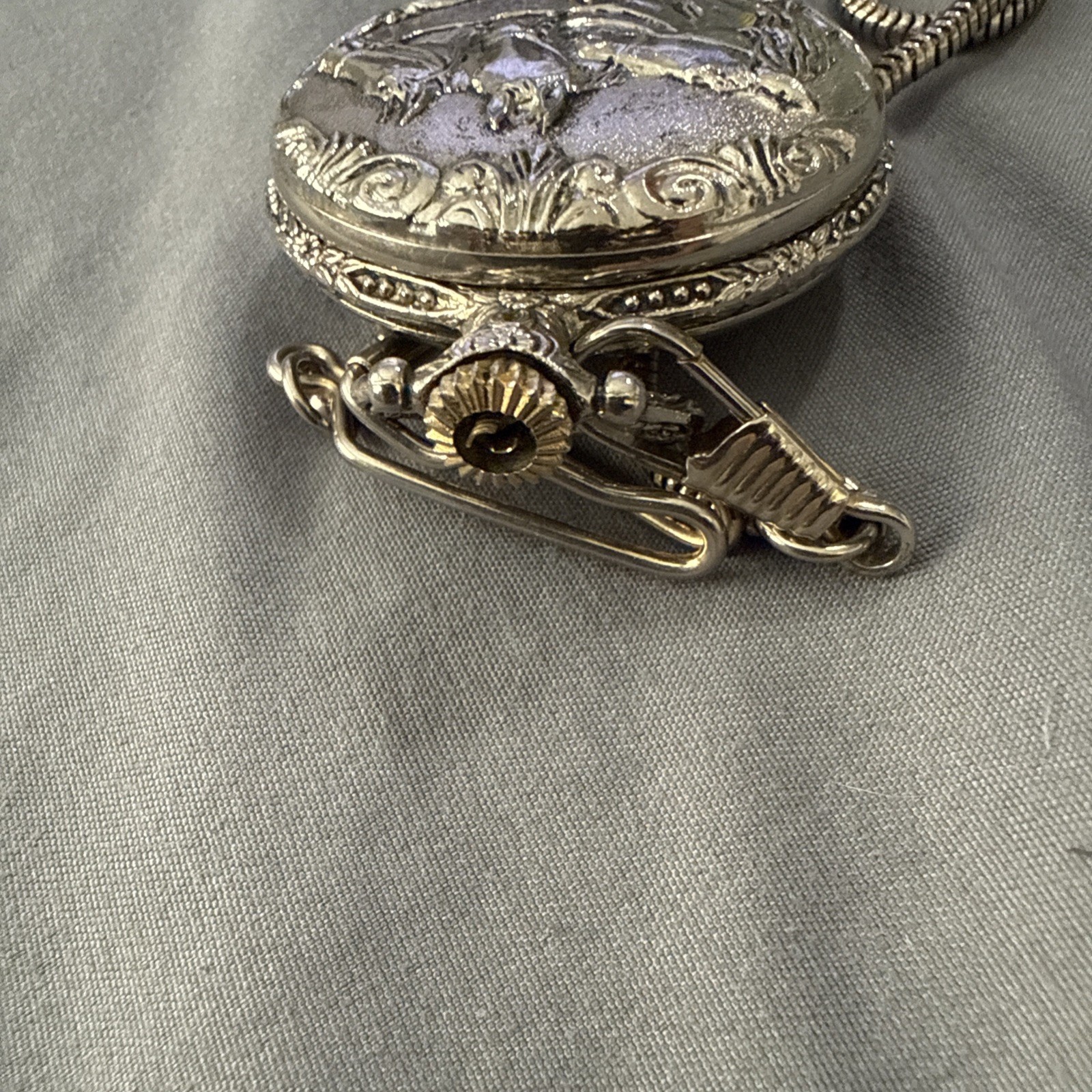Vintage Pocket Watch For Parts Or possible Repair Only Cowboy/horse Theme