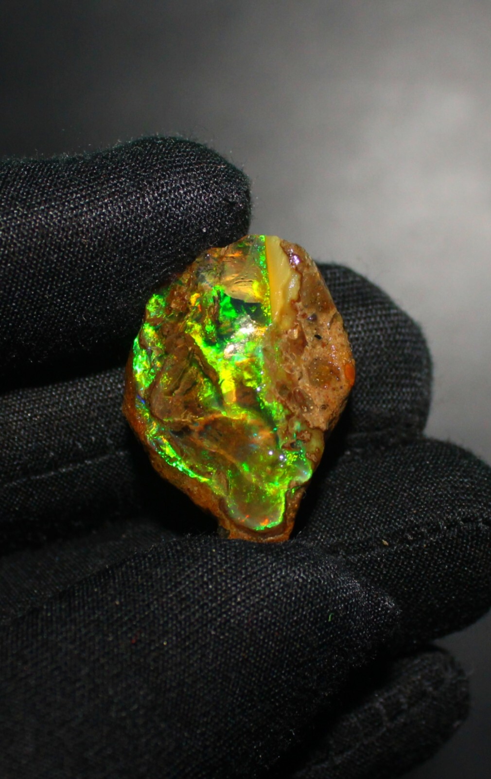 Opal Rough Stone, Natural Raw Opal, Crystal Fire Opal, Welo Fire Opal, 22.65 Ct