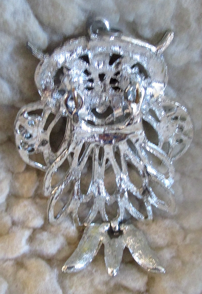 Vintage lot (2) diff. Unsigned Articulated Rhinestone Owl Pendants Only No Chain