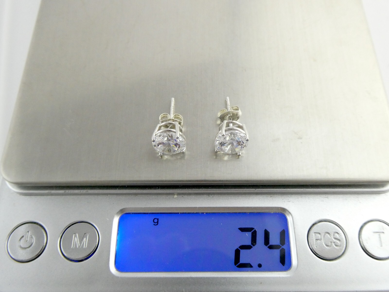 BS Sterling Silver Round Cut Crystal Stud Earrings 925 2.4 Grams 8.05mm