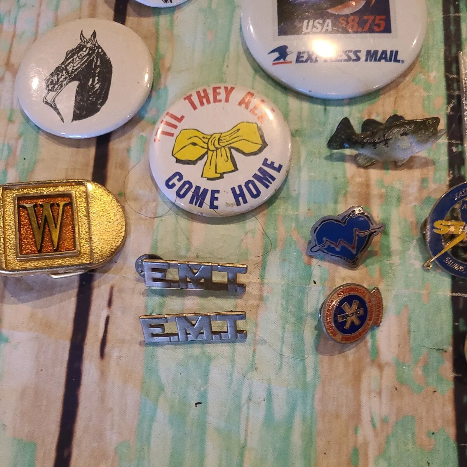 Hat Pin Lot 45 PC Jewelry Junk Drawer Pinback Button & Lapel & Hat Pin Lot