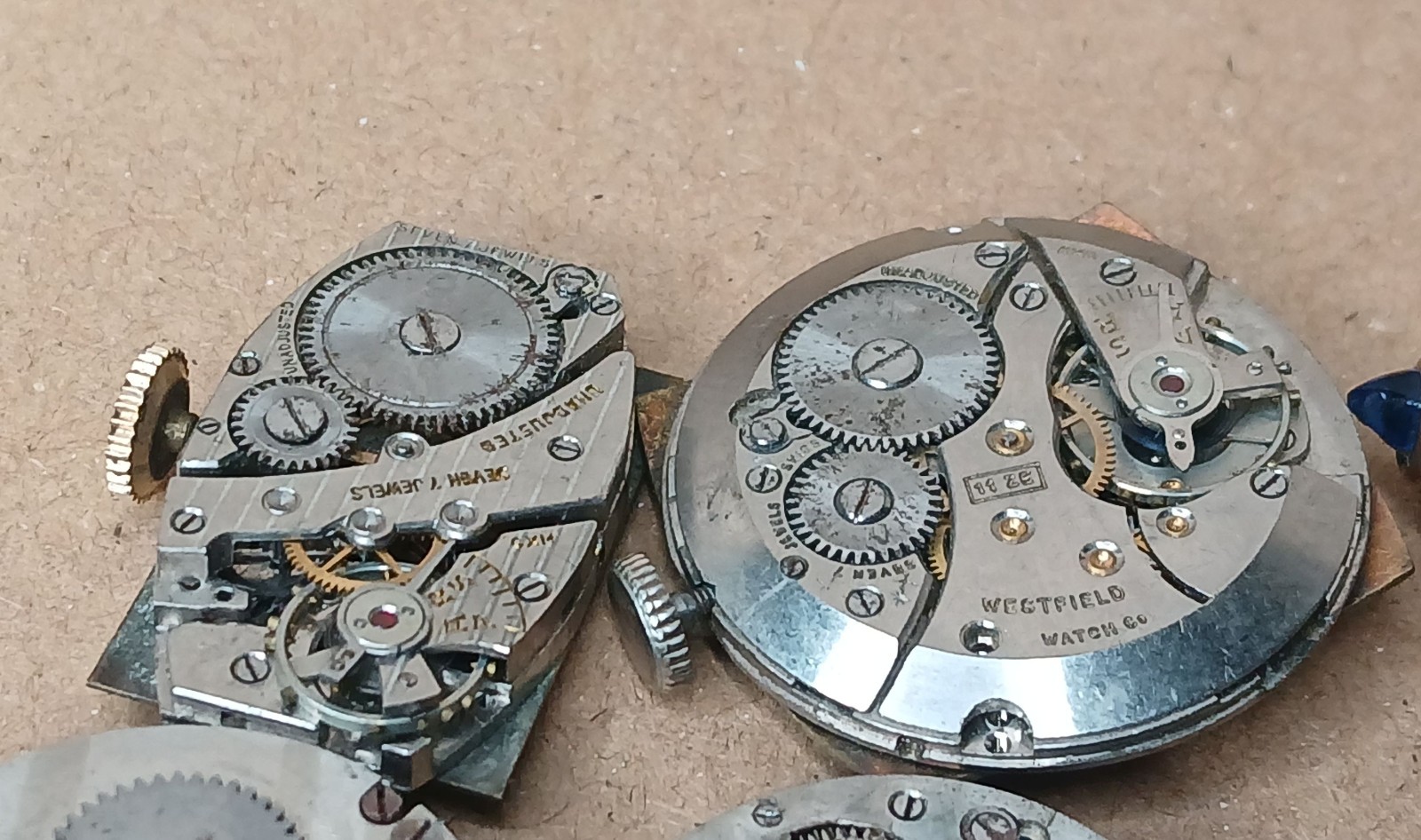 Vintage Watch Movement Lot Benrus Westfield Windsor Sperina Saxony 10pc Parts
