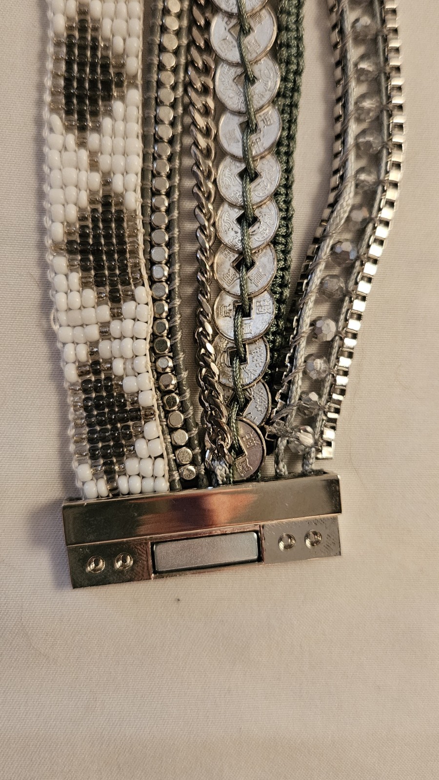 Victoria Emerson Bracelet Crystal Beaded Chain Cuff Womens 7.5 Inch Silver
