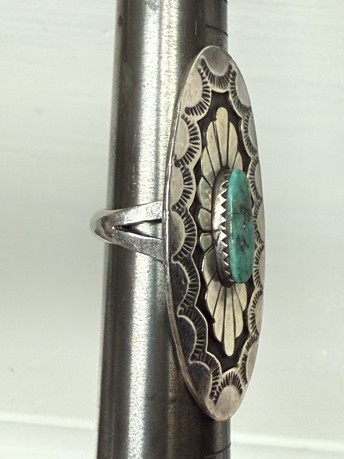 BEAUTIFUL Navajo KIRK SMITH KS Sterling Silver Turquoise Concho Statement Ring 7