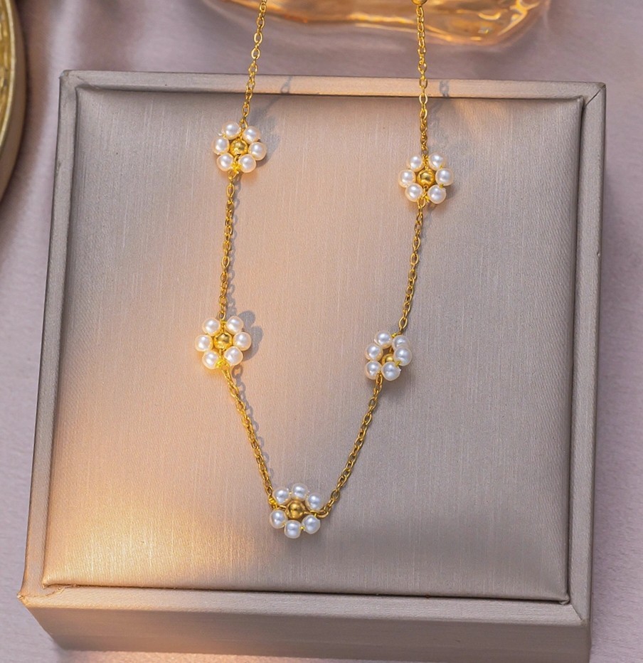 5 Pcs Pendant Necklace Set for Women
