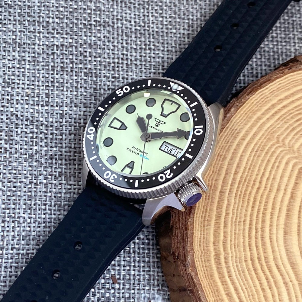 Full Green Luminous Dial 200M Dive Mechanical Watch Men 37mm NH35/NH36 Sapphire