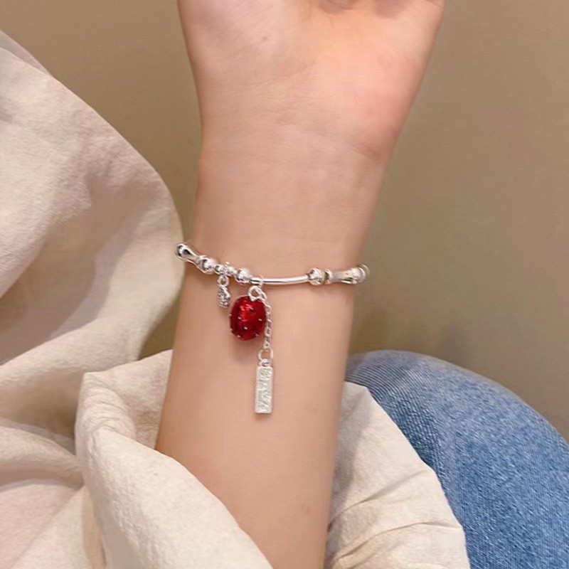 Sweet and fresh strawberry bracelet women’s
