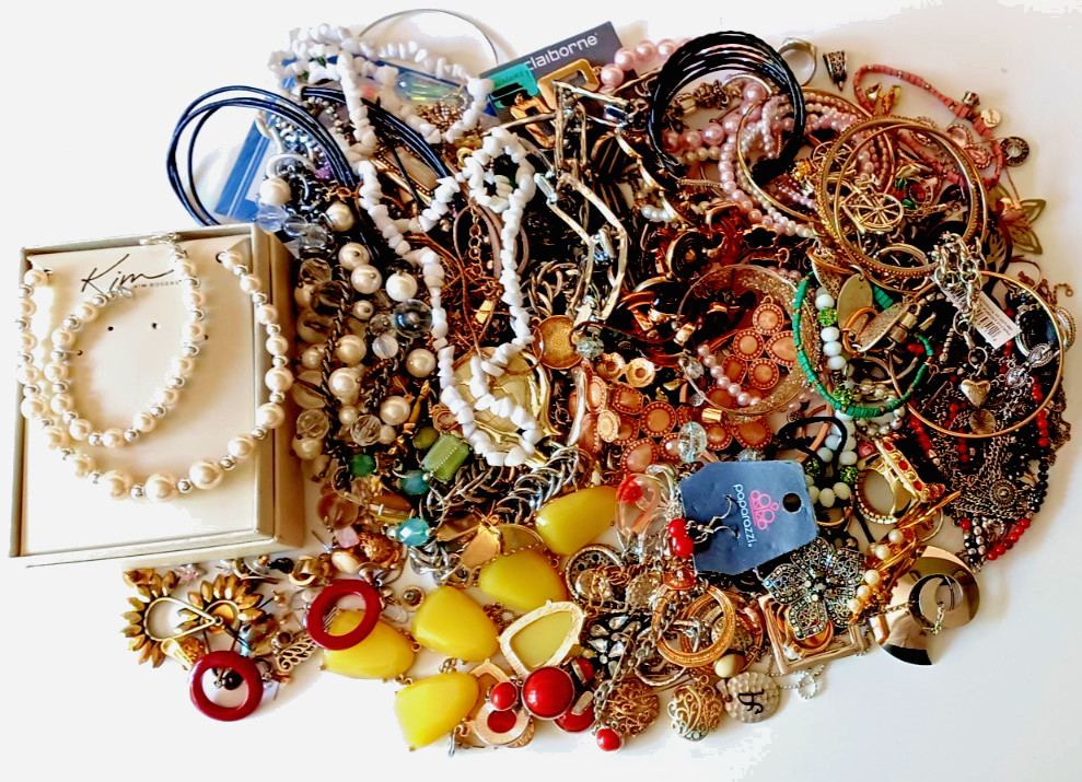 4LB Bulk Jewelry Mixed Lot 110 DANECRAFT, LC, AVON, NY, ALEX & ANI, KIM ROGERS++