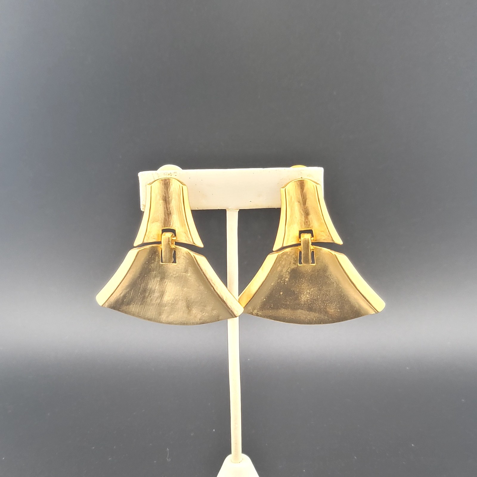 Vtg Lg Earrings Dangle Unsigned LES BERNARD Fashion Jewelry Runway Statement St9