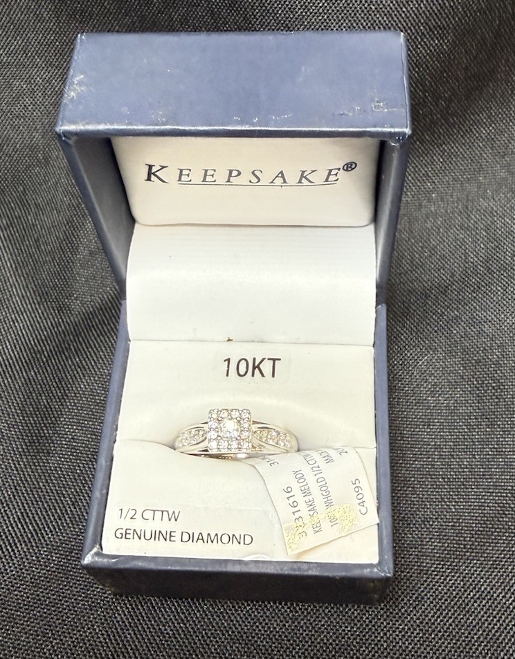 Keepsake Melody 10K White Gold 1/2 Carat Diamond Ring Size 7