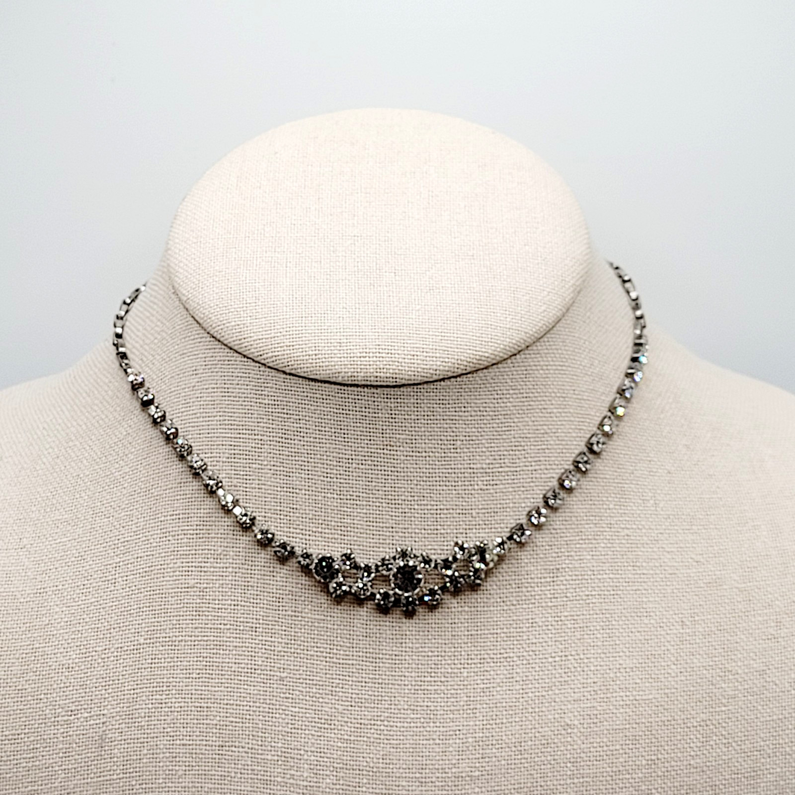 Dainty Rhinestone Choker Collar Art Deco Eye Part Chain Vintage Necklace 15 Inch