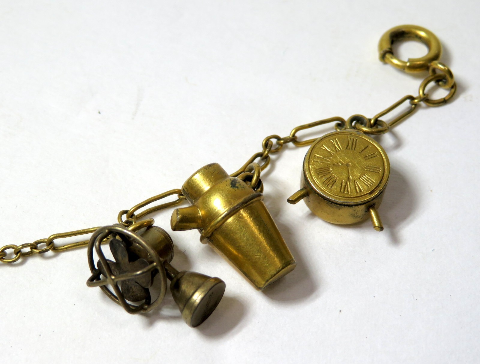 Vintage Brass Charm Bracelet W/ 10 Charms – 7 Inches