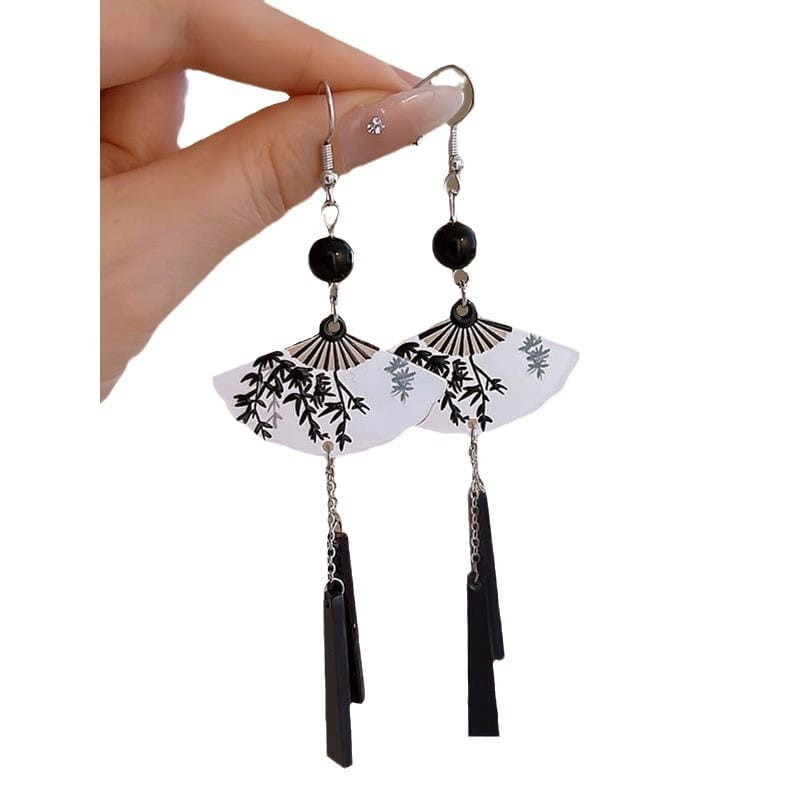 Women’s Black White Fan Tassel Dangle Drop Earrings Hook Fashion Jewelry Gift