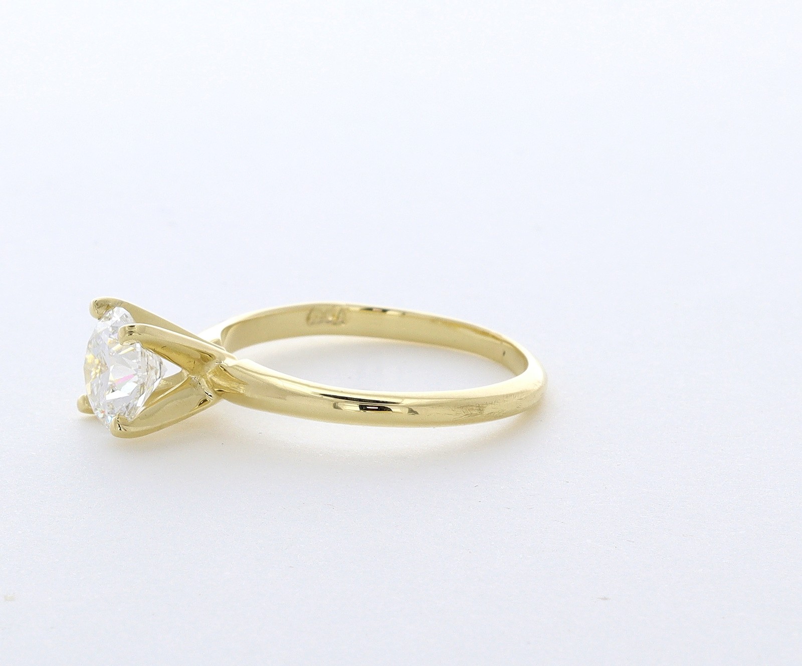Solitaire Engagement Ring 14K Gold 1.01 Carat Round Lab-Grown Diamond D VVS2