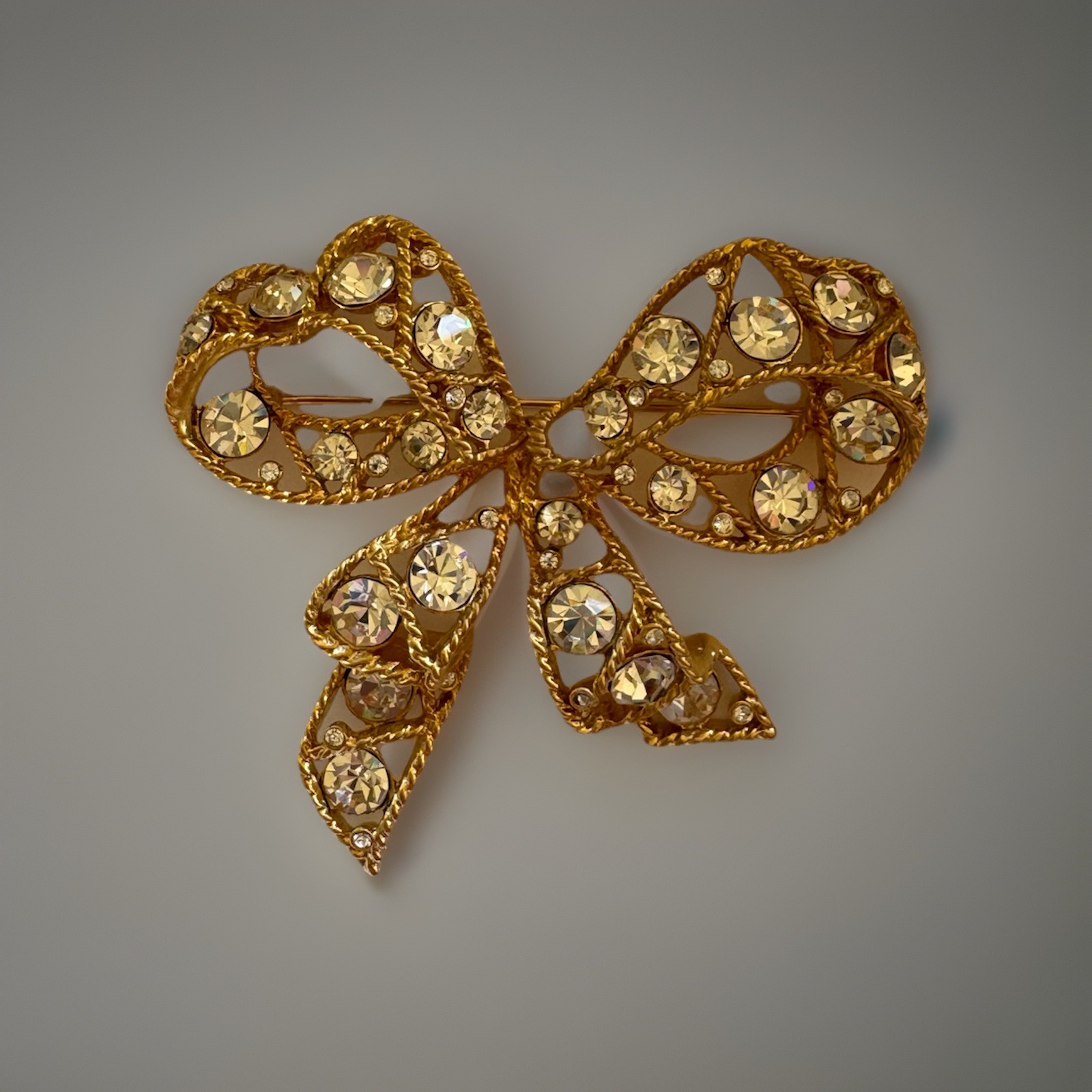 Vintage Gold Tone Ribbon Brooch with Pavé Set Crystal Rhinestones Free Shipping