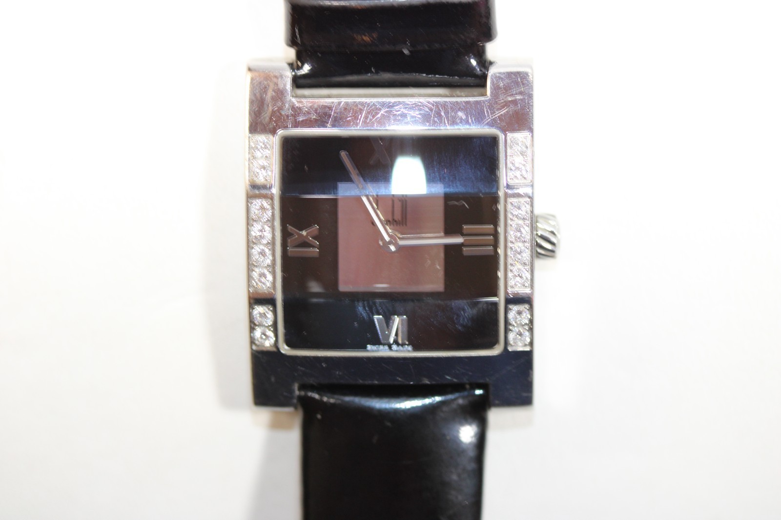 Alfred Dunhill Stainless Diamond Accented Women’s Watch,Leather Band.New battery