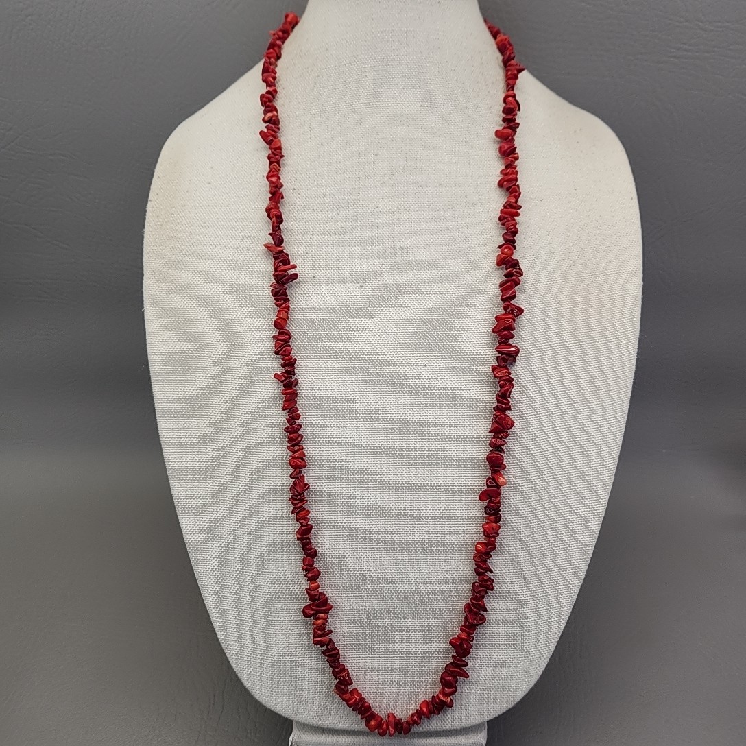 Necklace Red Dyed Coral Chip Beaded Polished Beach Sea Life 38″