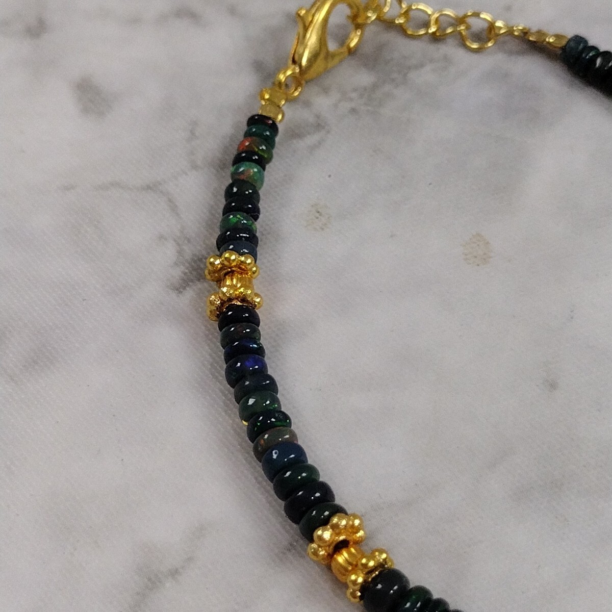 Modern Yellow Gold Plated Smoked Welo Opal Bead Bracelet Adjustable 7-9″
