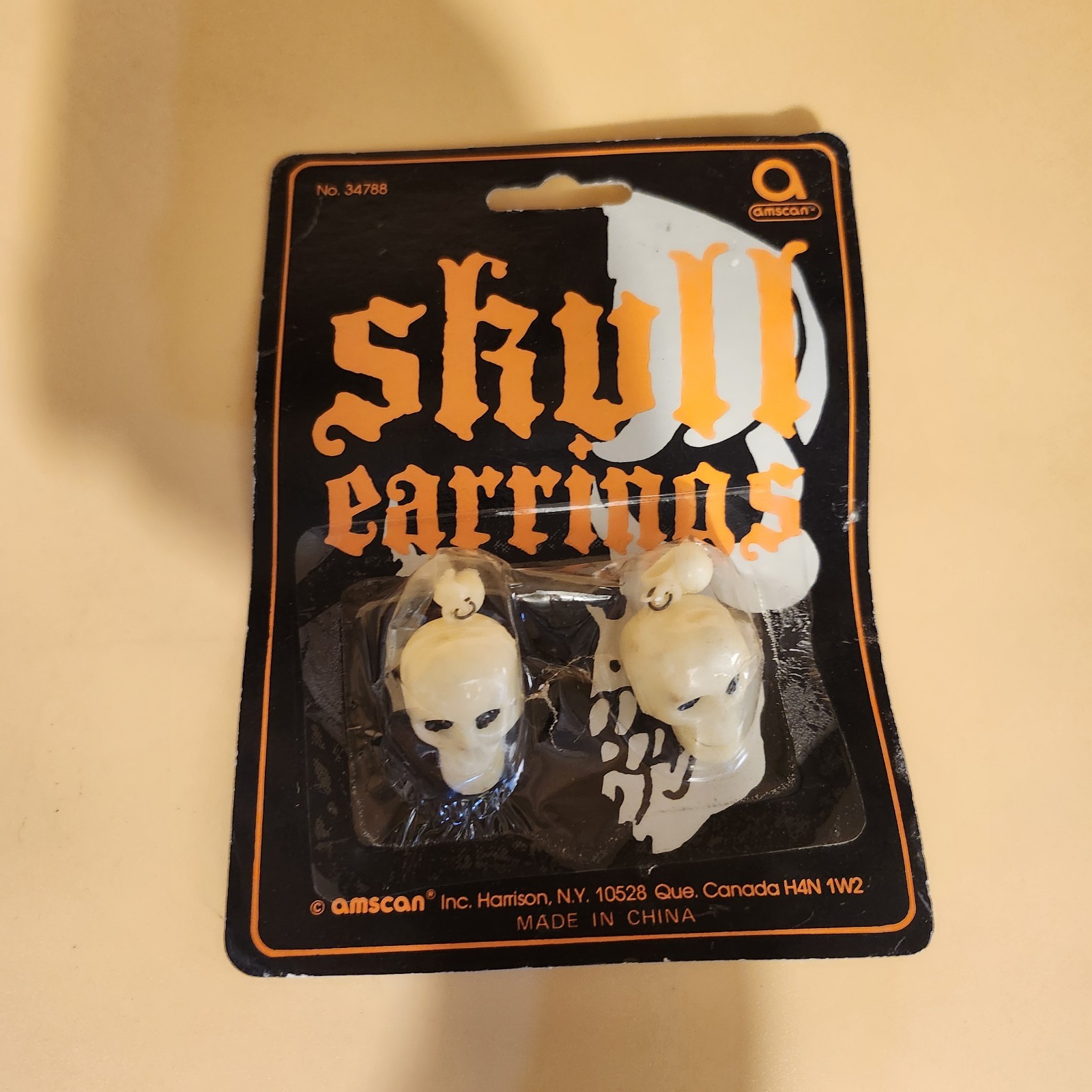 NEW Vintage Skull Halloween Earrings Amscan skeletons skull crossbones