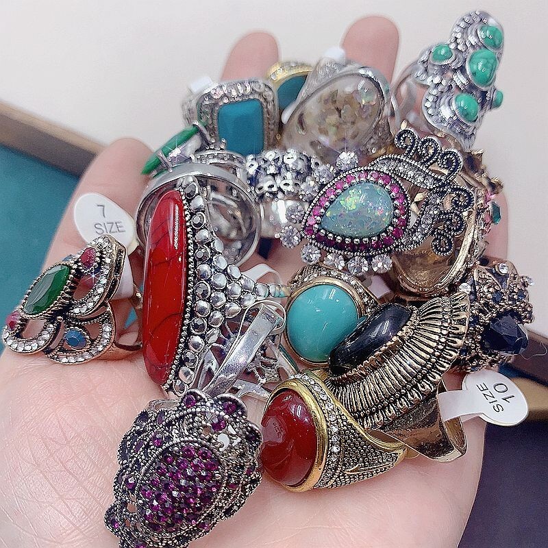 Wholesale 50pcs Lot Vintage Crystal Stone Mix Style Metal Jewelry Ring Men Women
