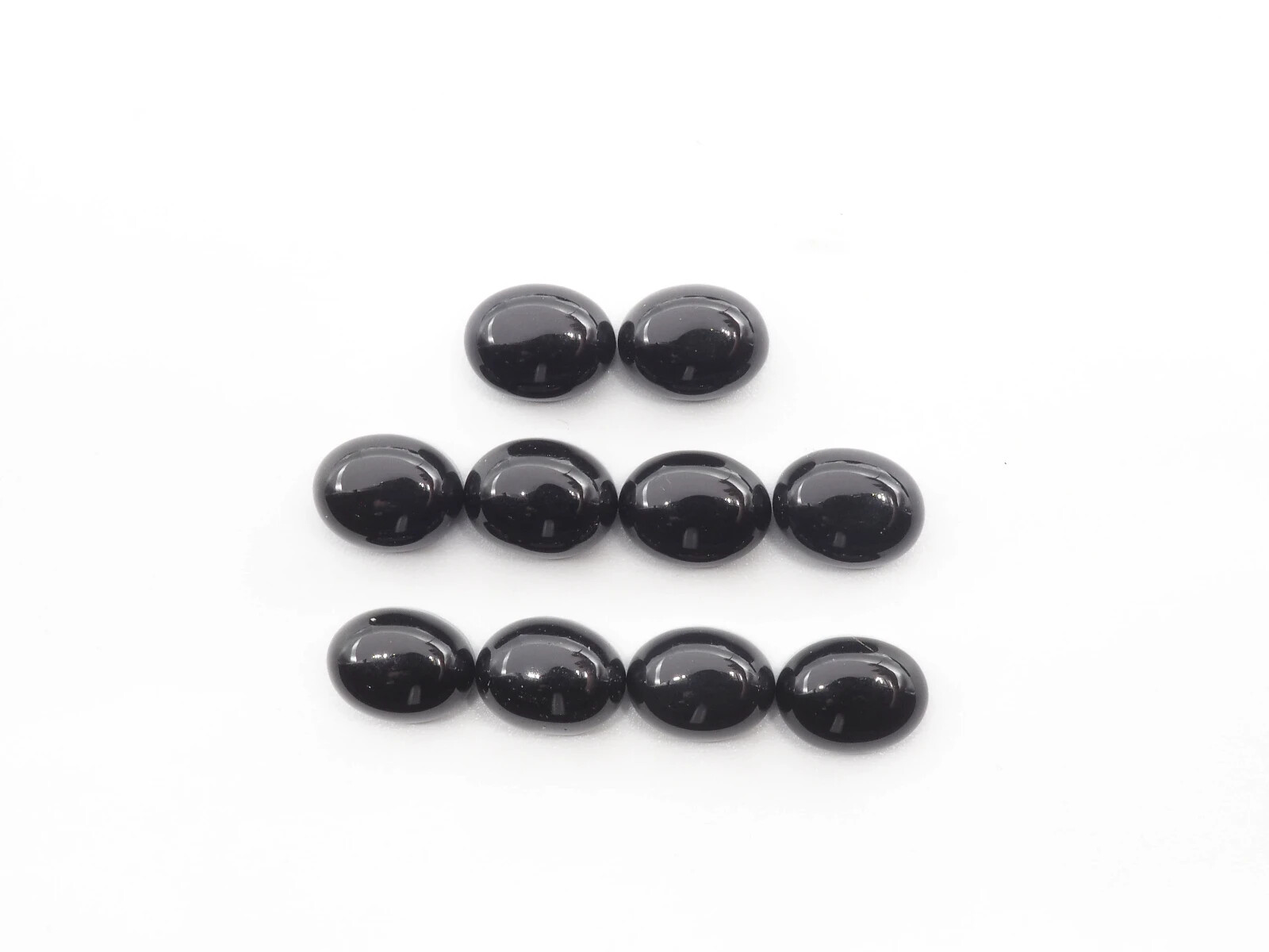 Black Onyx Oval Cabs 8x6mm Approximately 15.04 Carat (GTG-BO-2)