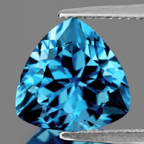 7.00 mm Trillion Brilliant Cut Natural Swiss Blue Topaz {Flawless-VVS}