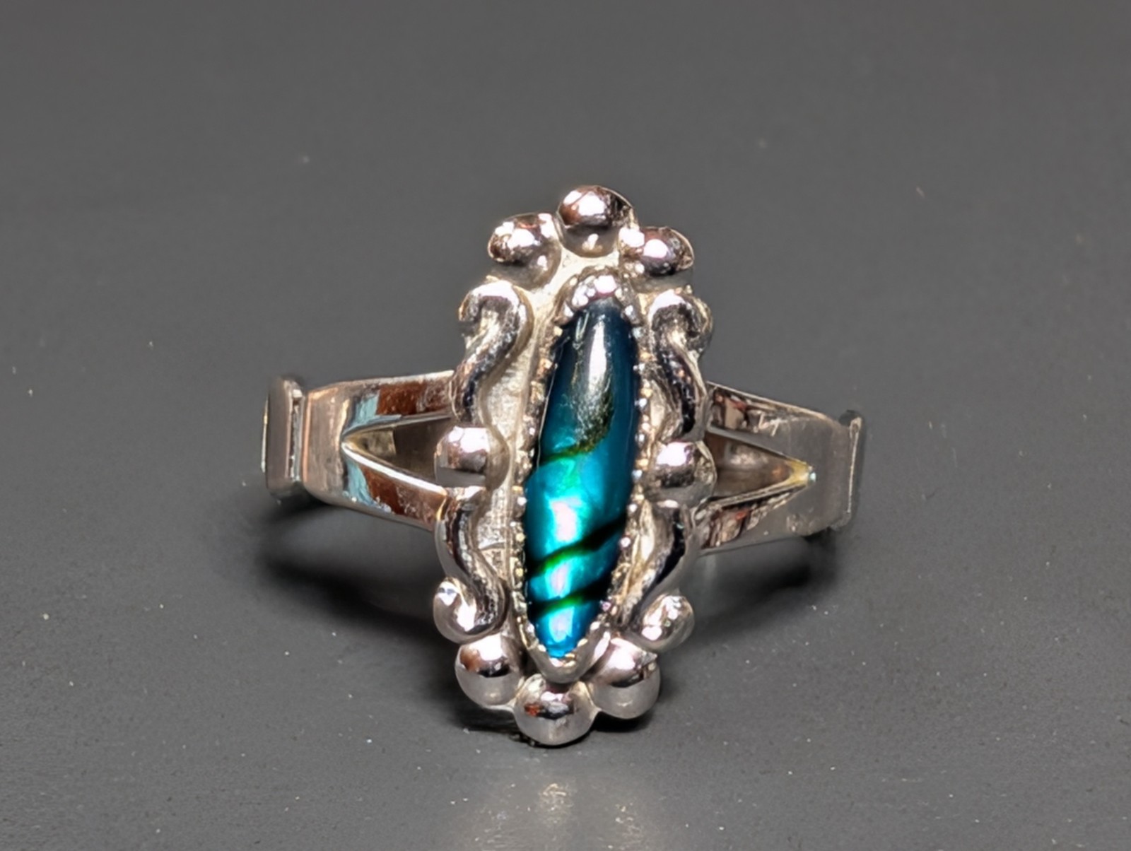 Vintage Wheeler Manufacturing Sterling Silver Abalone Ring Size 7