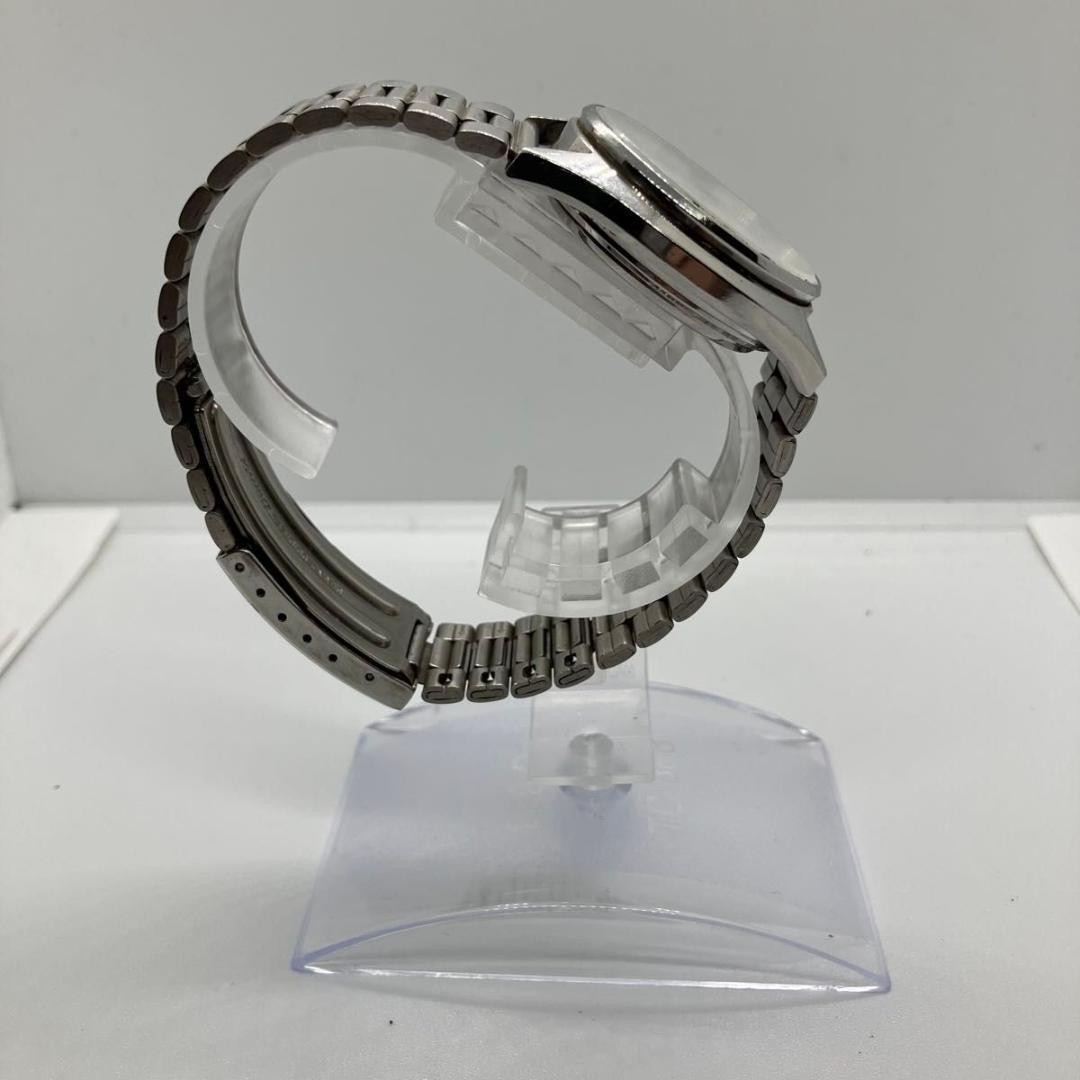 Excellent condition, fully functional CITIZEN QUARTZ CRYSTRON Day-Date Silver wa