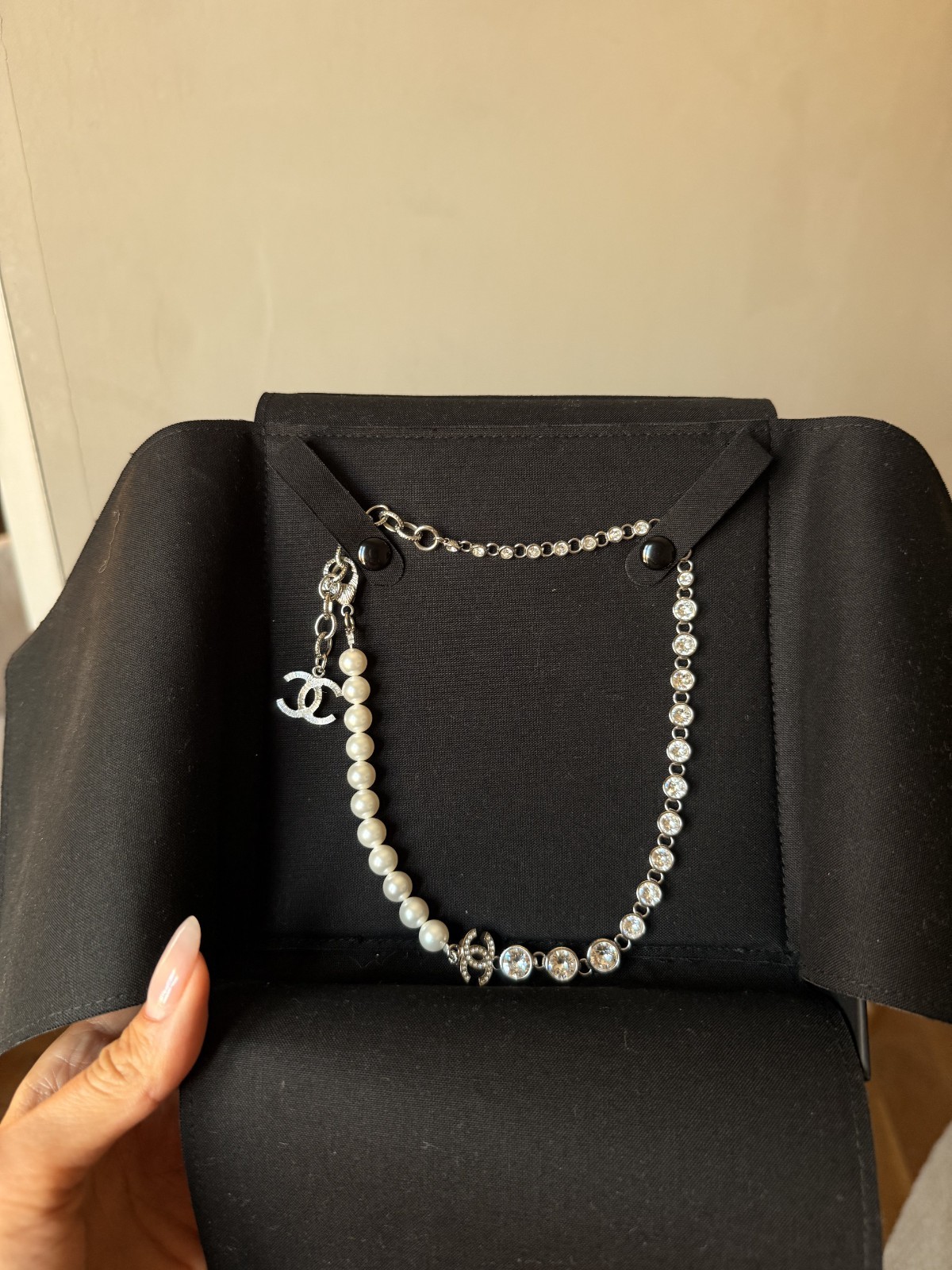 Chanel Choker Necklace With Crystal And Freshwater Pearls