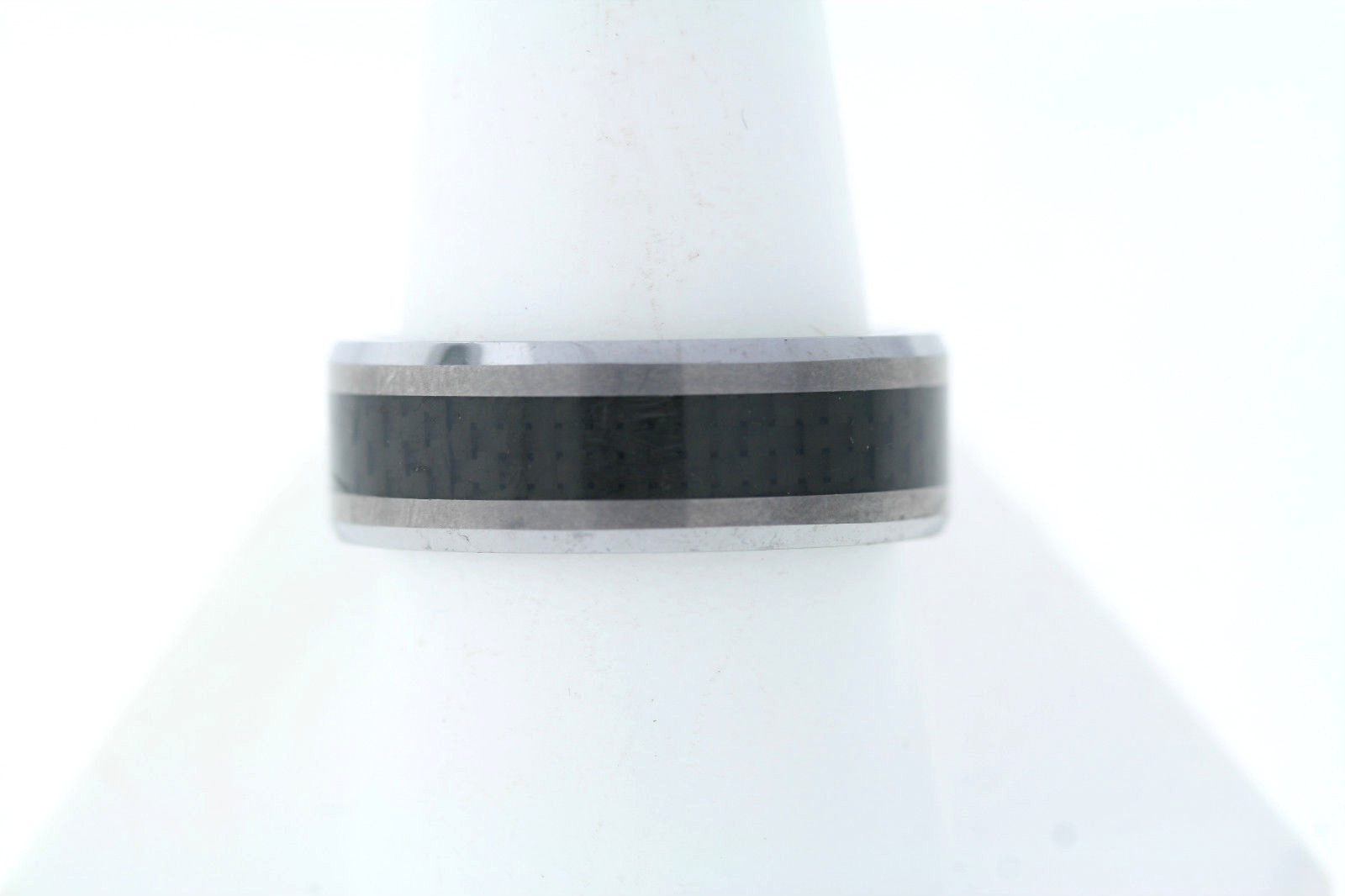 Triton 8mm Tungsten Carbide & Black Carbon Fiber Polished Beveled Edge Band Ring