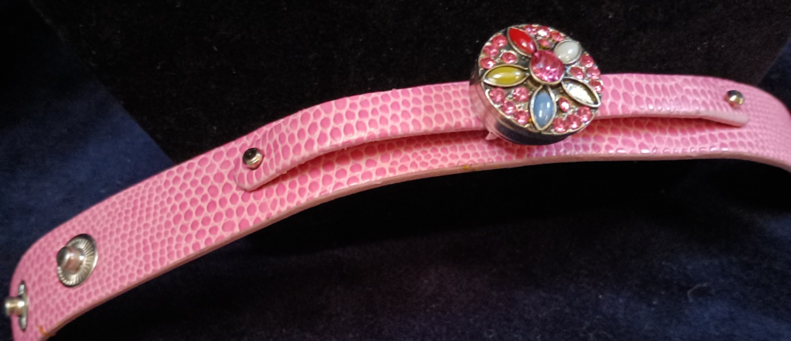 Pink Lizard Texture Faux Leather Snap Button Cuff Bracelet Floral Rhinestone Cha