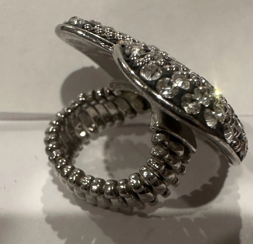 Rhinestone Heart Silver Tone Bling Statement Cocktail Ring Glam Size 8 Stretch