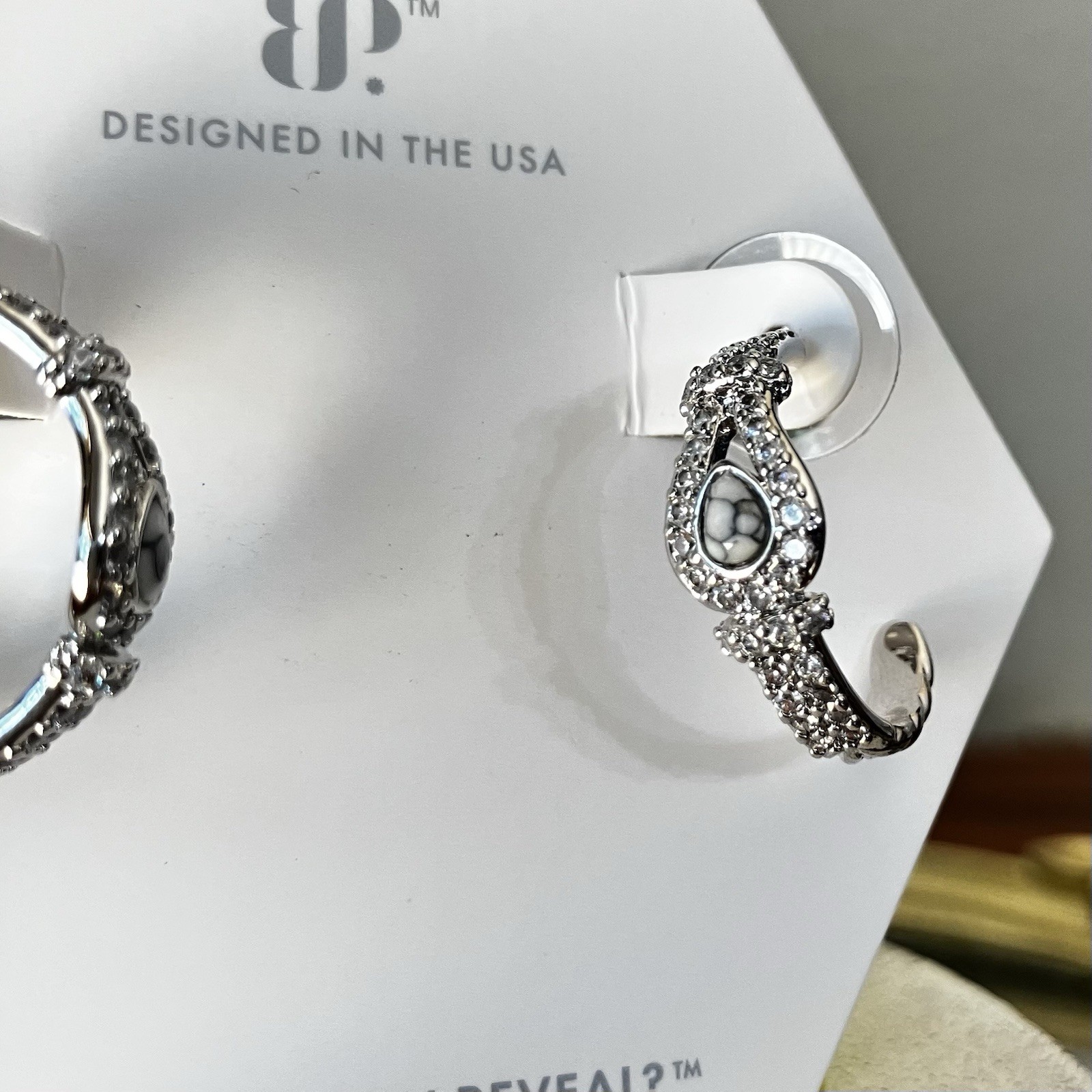Bomb Party OG Earrings “Serving Looks” Howlite Hoops On Rhodium ER49507