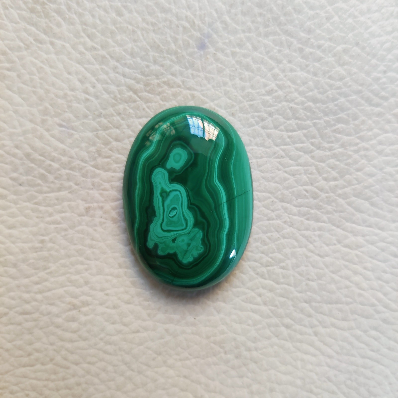 Natural Green Malachite Loose Gemstone Cabochon,Oval-52 CT,29 X 21 X 7 MM
