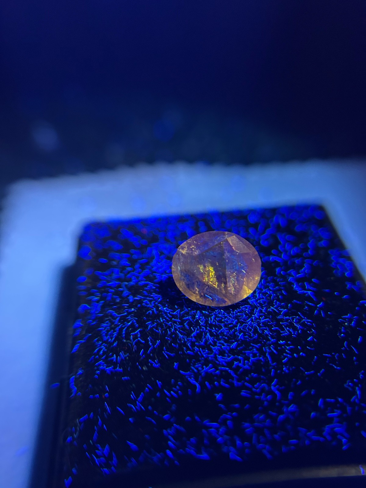 Ungraded – Imperial 3.15 ct Topaz from Brazil