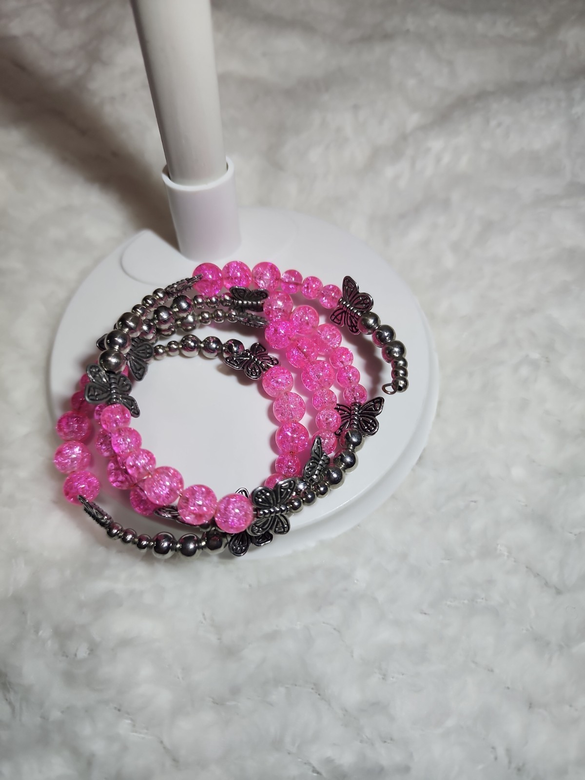 Hot Pink Crackle Glass Memory Wire Bracelet – Multi-Row Butterfly Stack