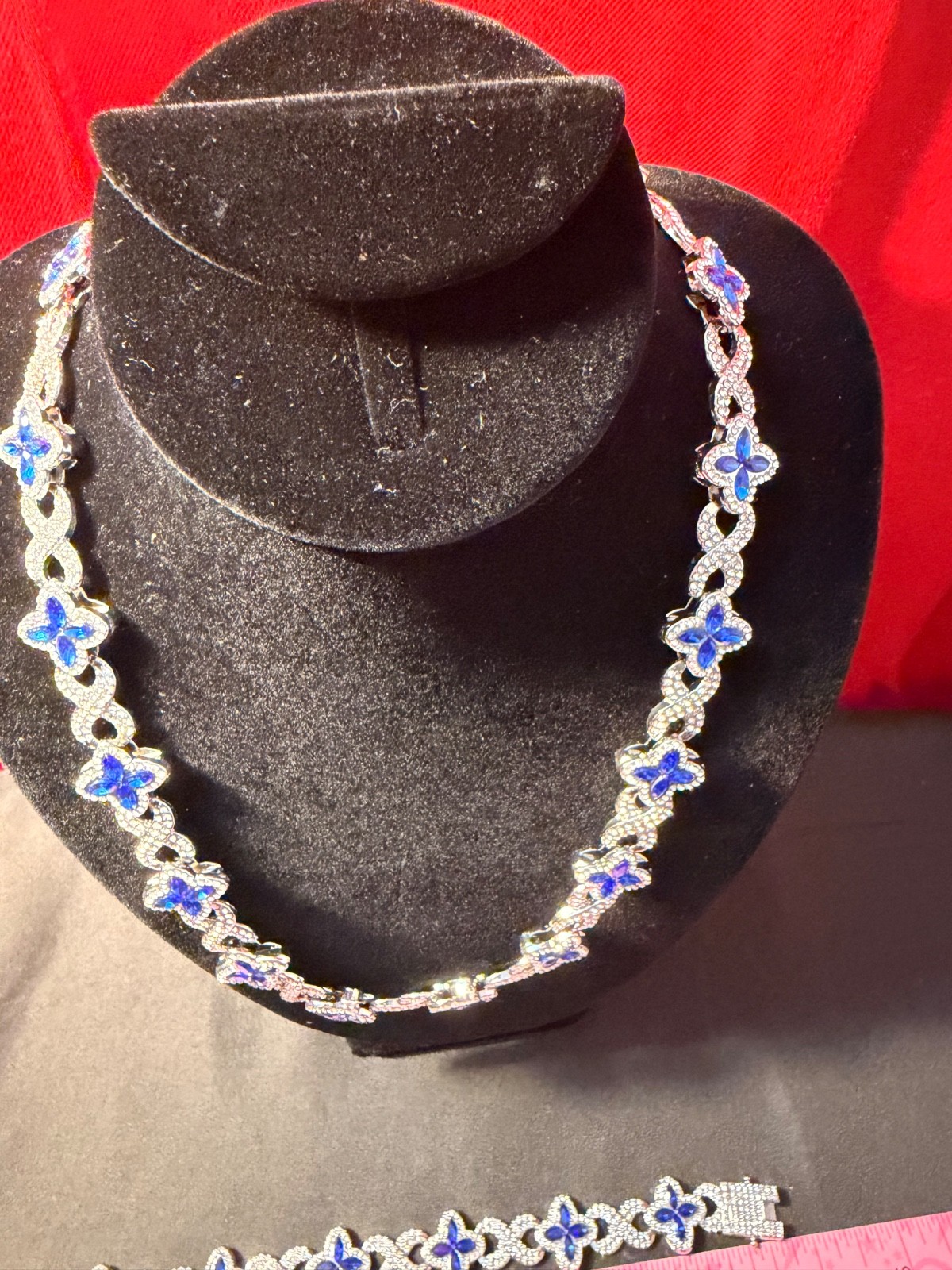 Synthetic Gemstone clover chain and bracelet set Silver Plated