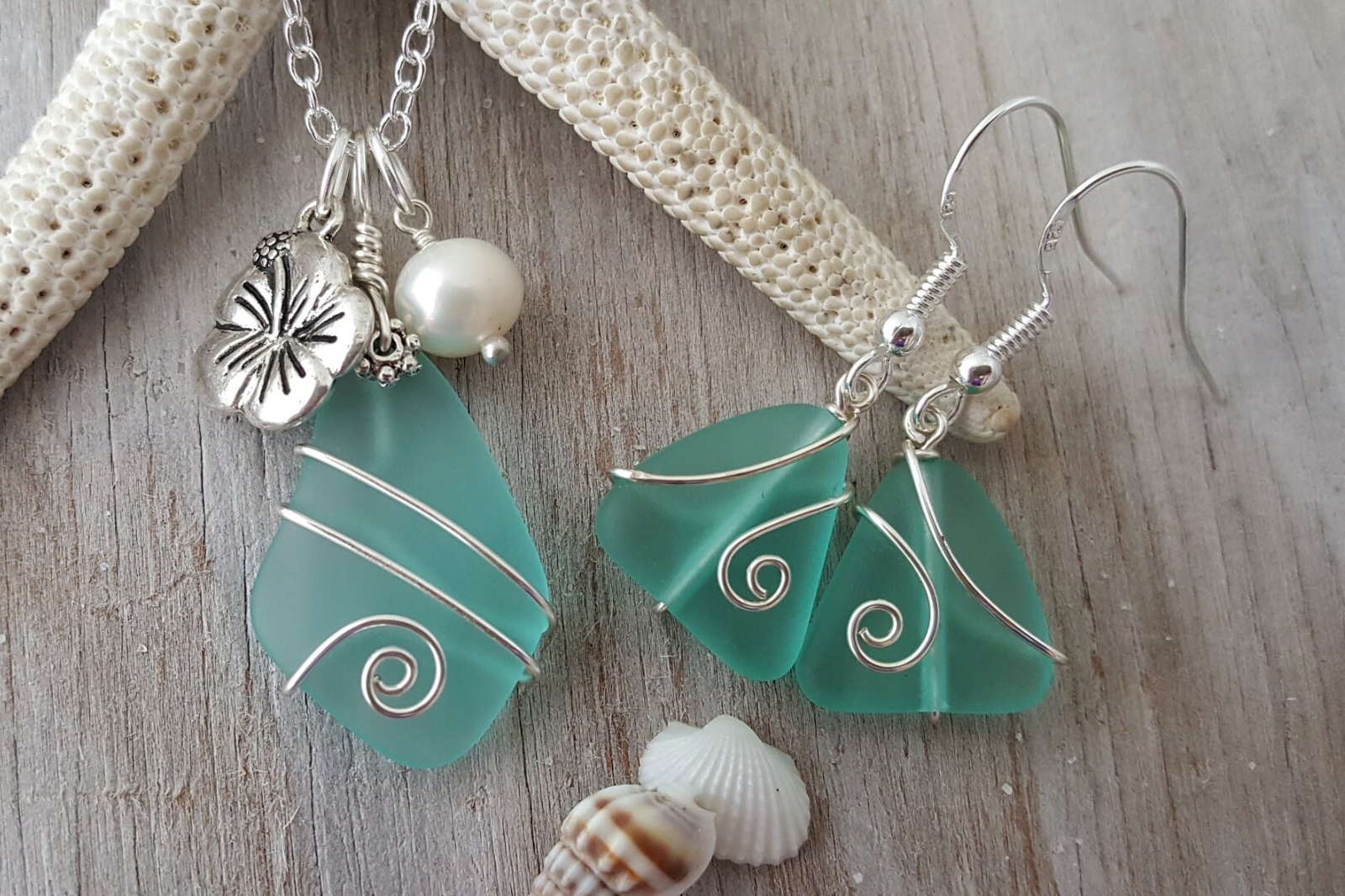 Hawaiian Jewelry Sea Glass Set, Wire Aquamarine Necklace Earrings Jewelry Set,