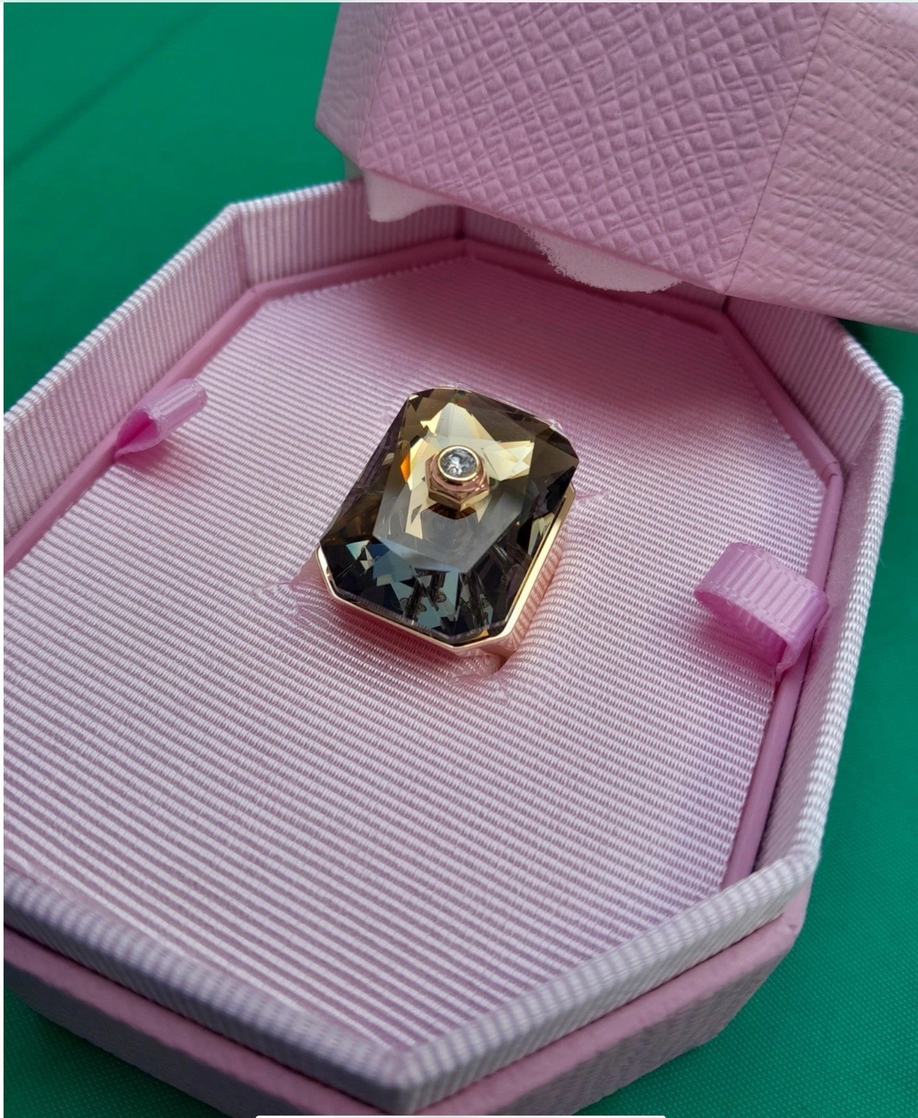 Swarovski Numina Grey Gold tone plated Cocktail Ring Size 52 Brand new❤️🎁