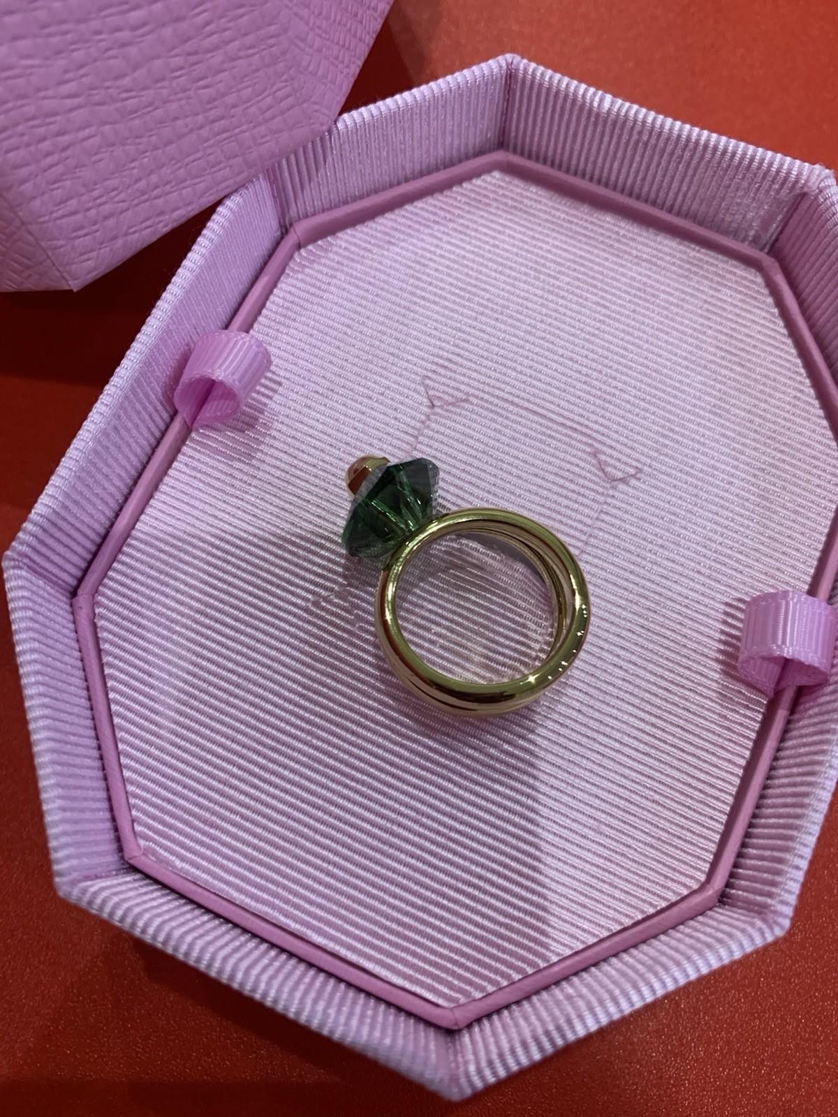 Swarovski Numina Ring Green Pear cut Crystal Gold Tone Plated size 58 new💕❤️